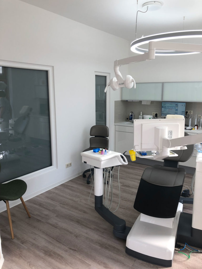 Herstellung neuer Praxisräume Zahnarzt